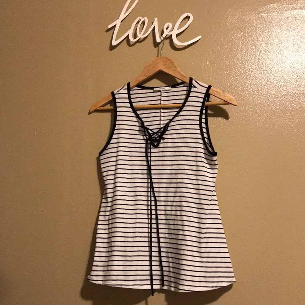 Tank top with lace up front